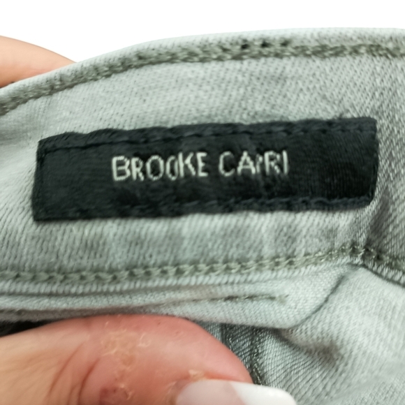 Lucky Brand Brooke Capri - Picture 8 of 8